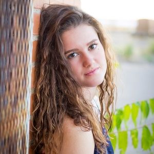 Meet your Posher, Tanara